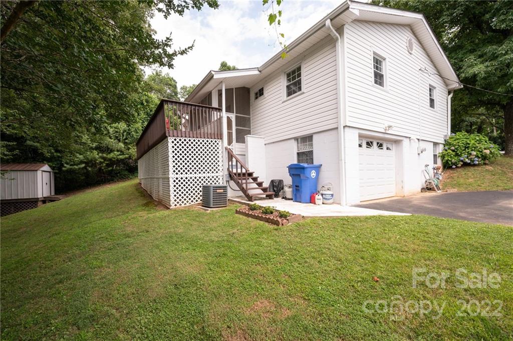 9 Azalea Road Arden NC 28704