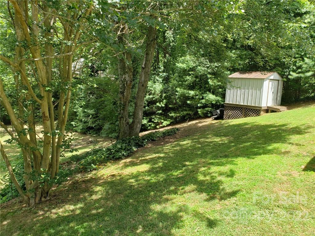 9 Azalea Road Arden NC 28704