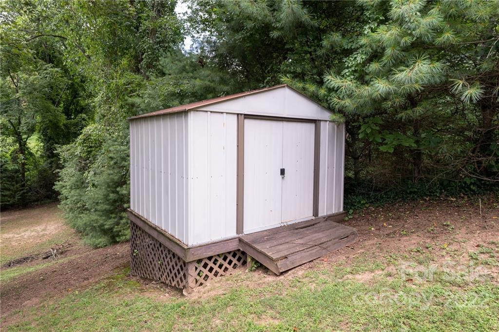 9 Azalea Road Arden NC 28704