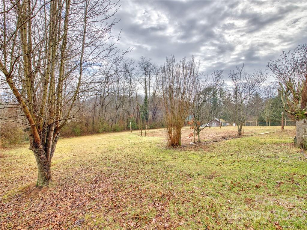 884 North Canton Road Canton NC 28716