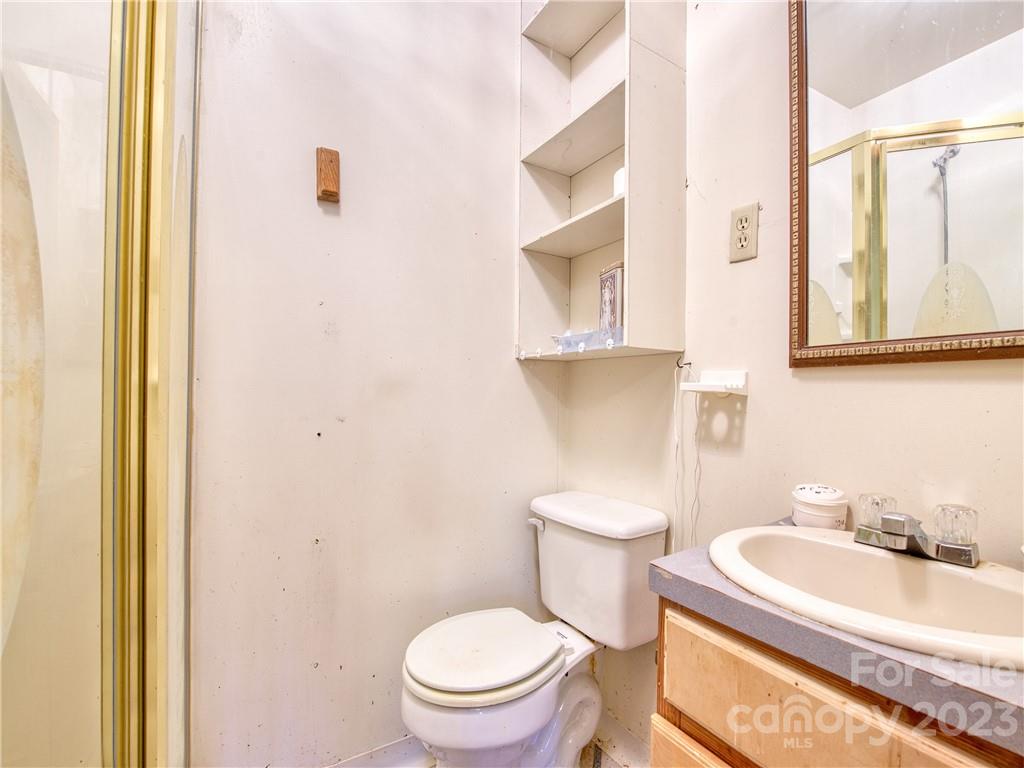 884 North Canton Road Canton NC 28716