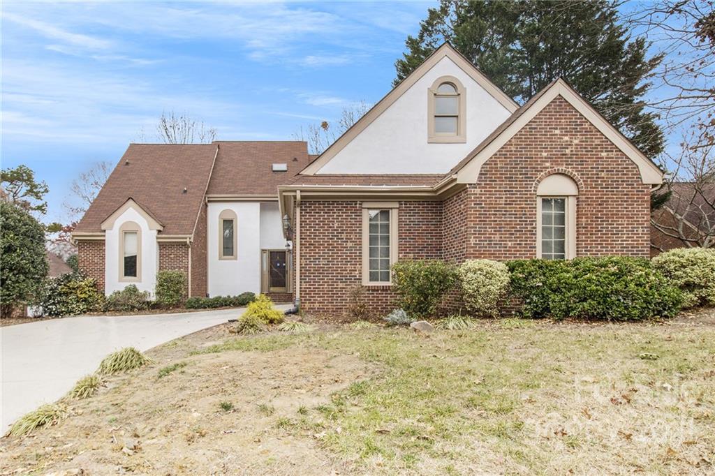 5207 Wimbleton Court Charlotte NC 28226