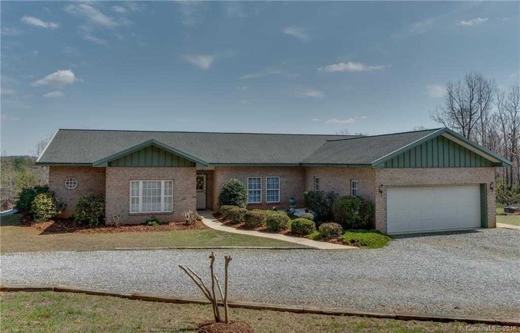 50 Laurel Circle Columbus NC 28722