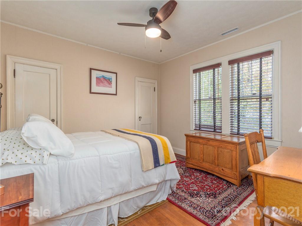 2 Normandy Road Asheville NC 28803
