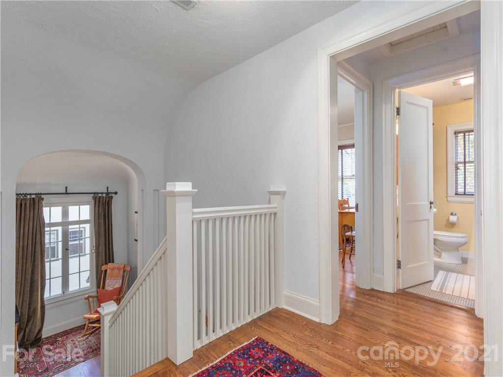 2 Normandy Road Asheville NC 28803