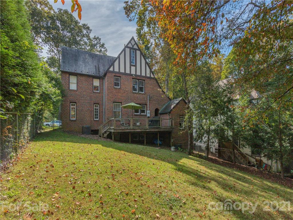 2 Normandy Road Asheville NC 28803