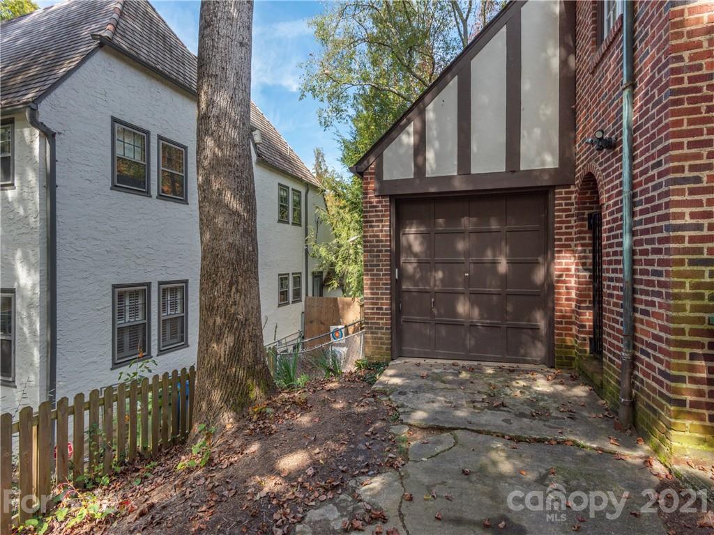 2 Normandy Road Asheville NC 28803