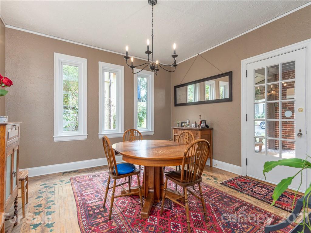2 Normandy Road Asheville NC 28803