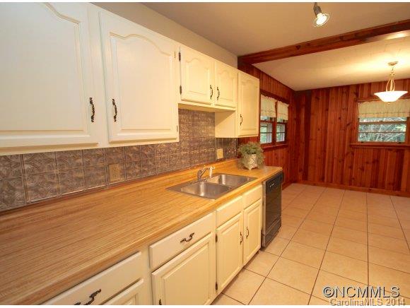 19 Robinwood Avenue Asheville NC 28806