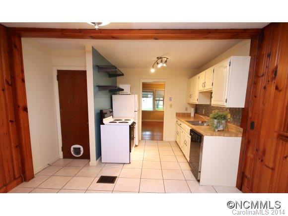 19 Robinwood Avenue Asheville NC 28806