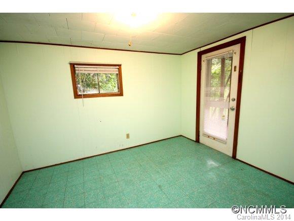 19 Robinwood Avenue Asheville NC 28806