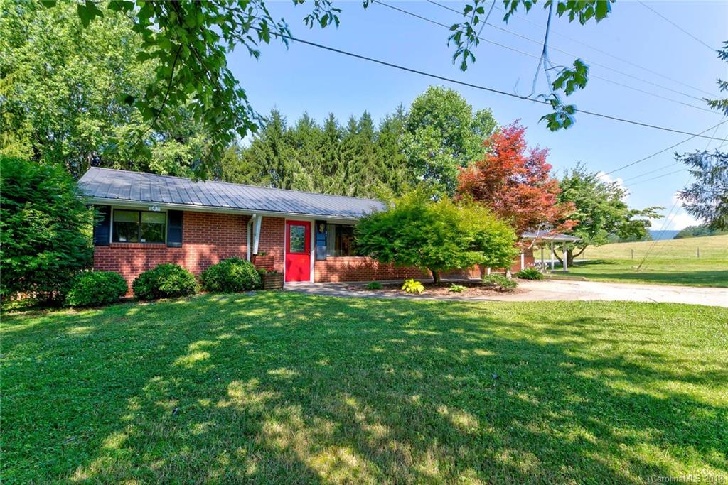 31 Pisgah View Drive Etowah NC 28729