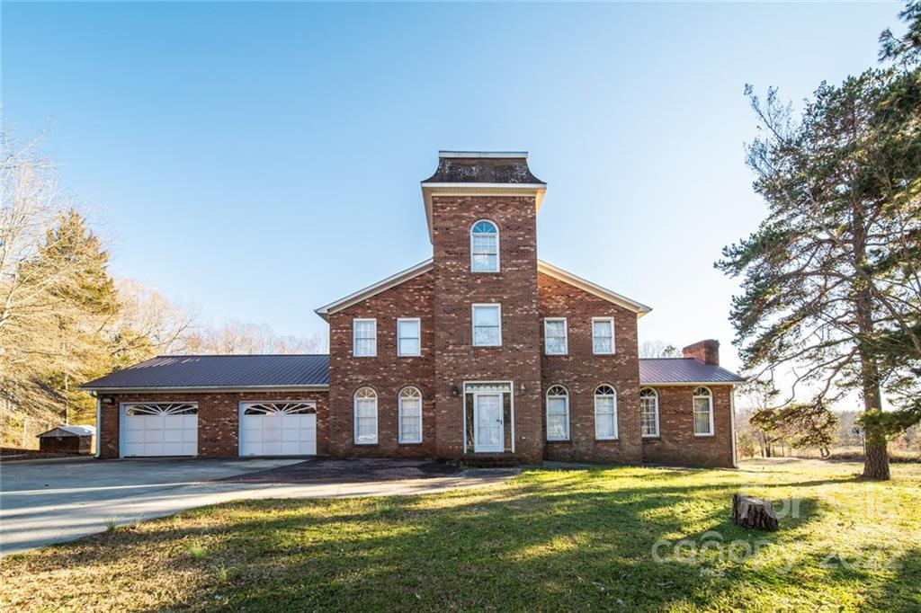 2379 Becky Hill Road Lexington NC 27295
