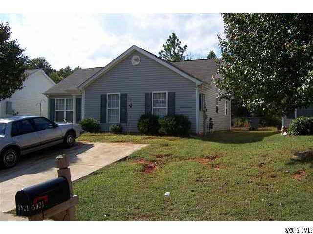 5917 Hamilton Oaks Drive Charlotte NC 28216