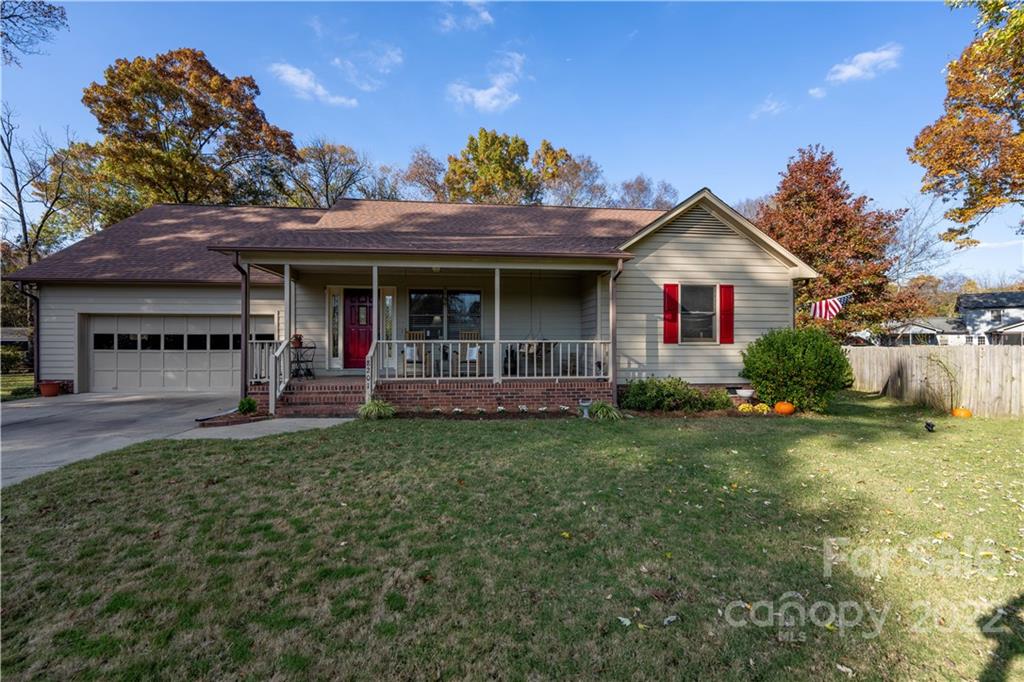 8201 Laurel Oak Court Harrisburg NC 28075
