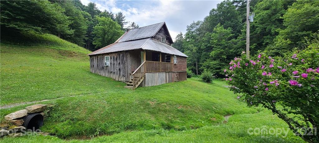 671 Chandler Cove Road Marshall NC 28753