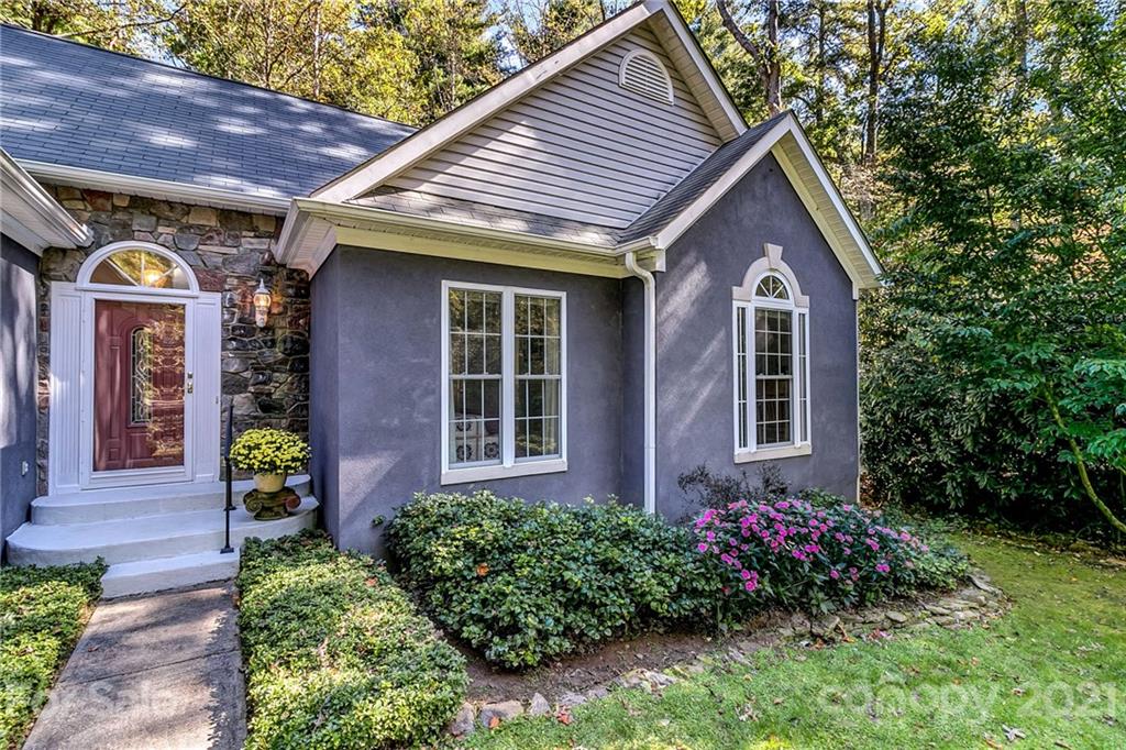 14 Tall Pines Trail Arden NC 28704