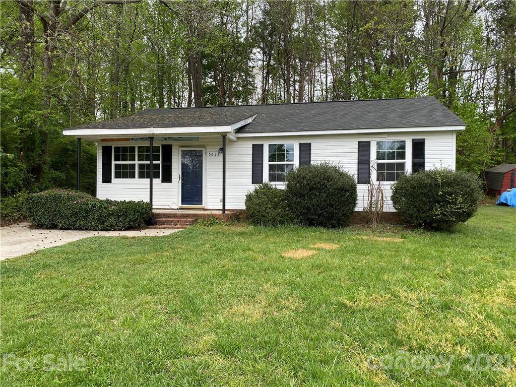 5623 Woodard Street Charlotte NC 28269