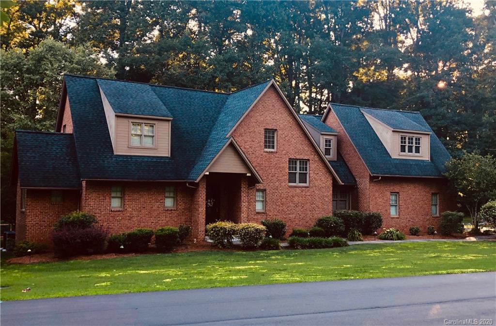 410 Gleneagles Road W Statesville NC 28625
