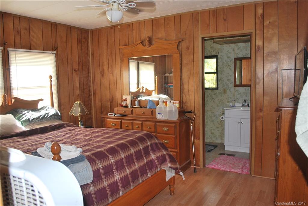 15 Grassy Ridge Road Asheville NC 28805
