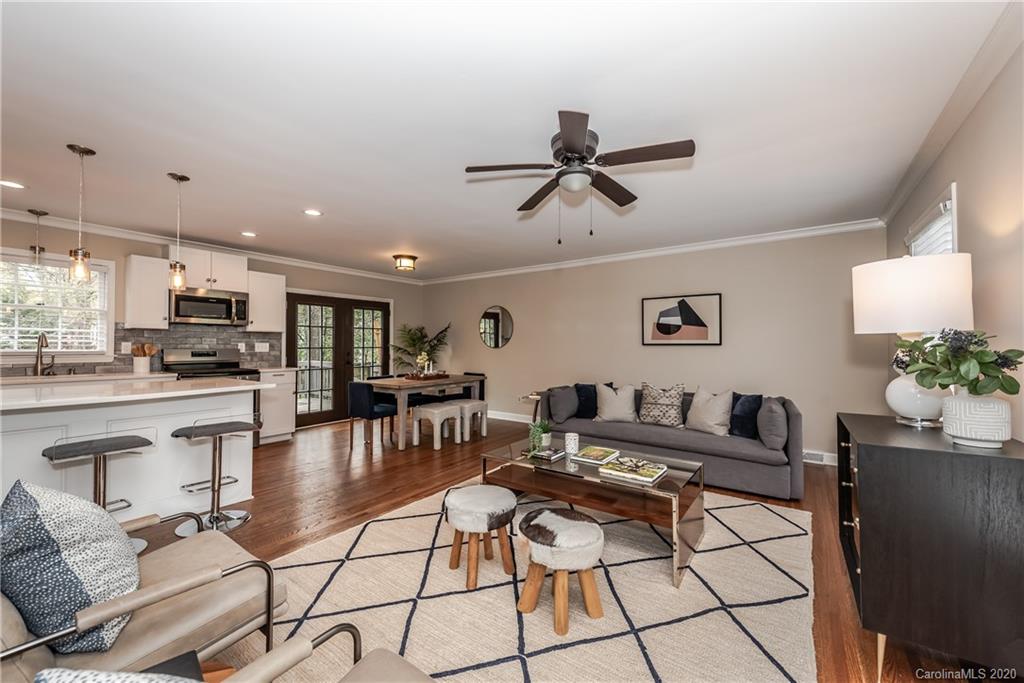 1001 Redcoat Drive Charlotte NC 28211