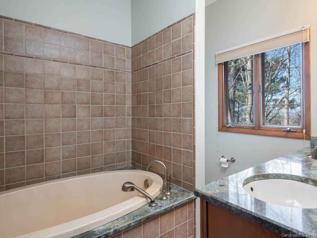 204 Cherokee Road Asheville NC 28804