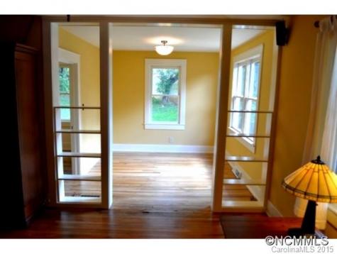 30 Monroe Place Asheville NC 28801
