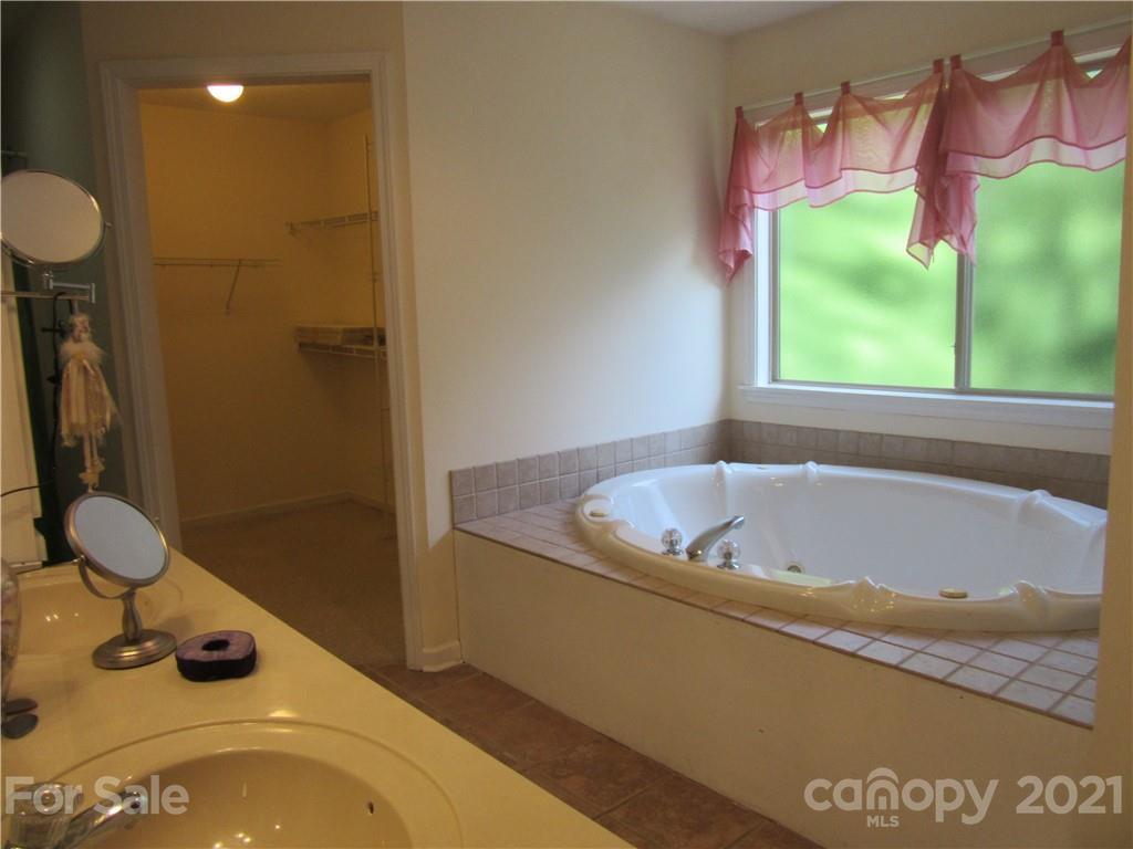 131 Beaver Dam Drive Mills River NC 28759