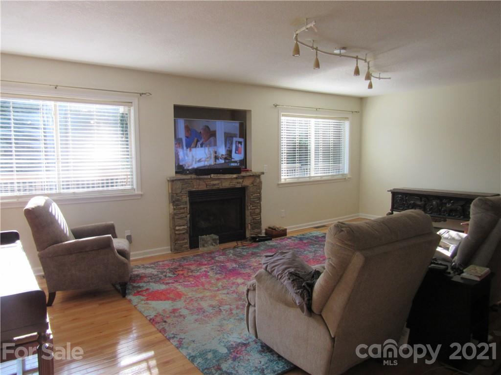 131 Beaver Dam Drive Mills River NC 28759