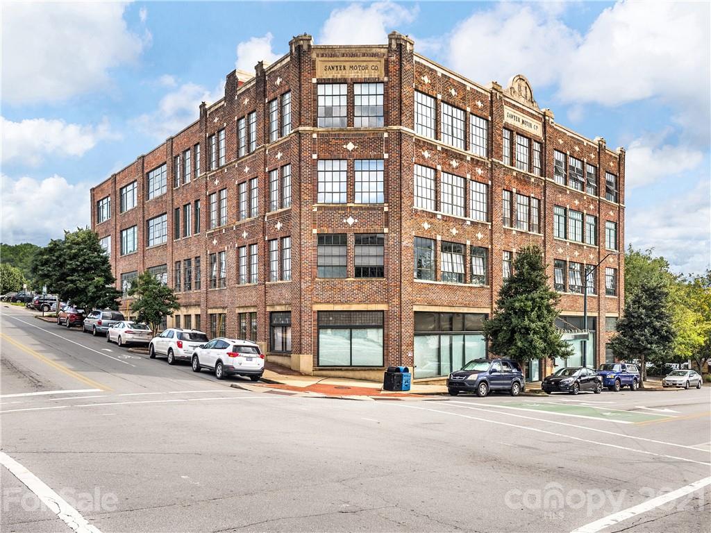 100 Coxe Avenue Asheville NC 28801