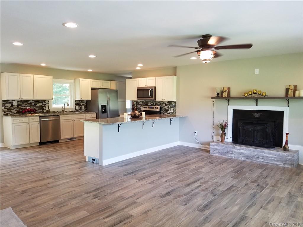 298 Wiggins Road Mooresville NC 28115