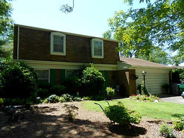 5612 Faulconbridge Road Charlotte NC 28227