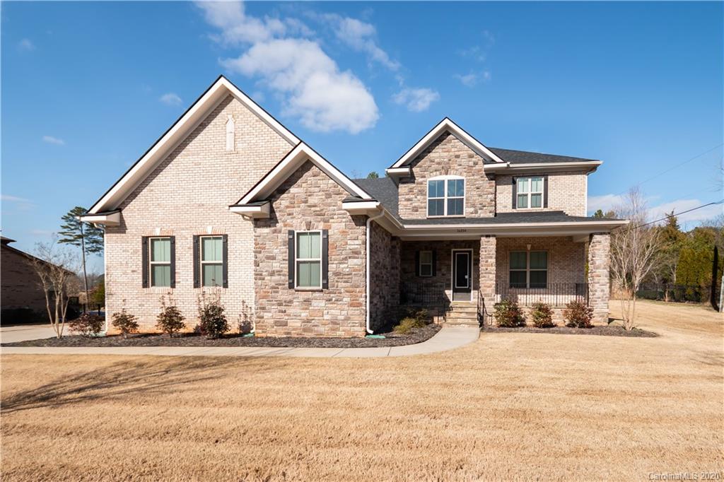 16204 Bastille Drive Charlotte NC 28278