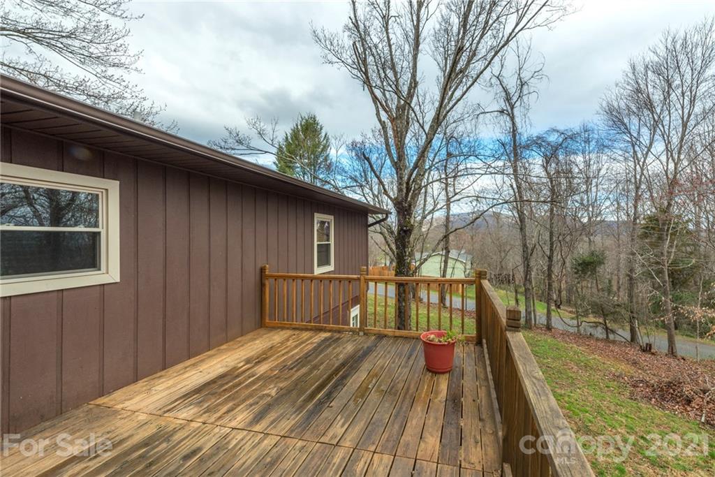2161 Parker Padgett Road Old Fort NC 28762