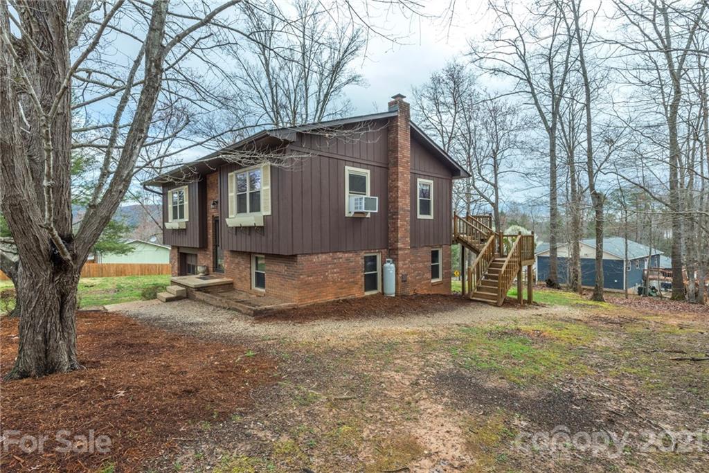 2161 Parker Padgett Road Old Fort NC 28762