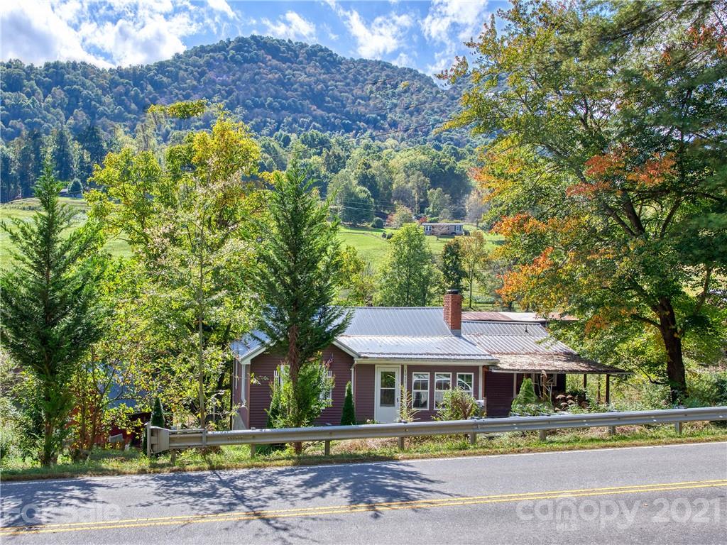 3900 Pigeon Road Waynesville NC 28786