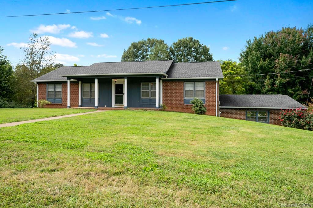 2513 Pinoak Drive Hickory NC 28602