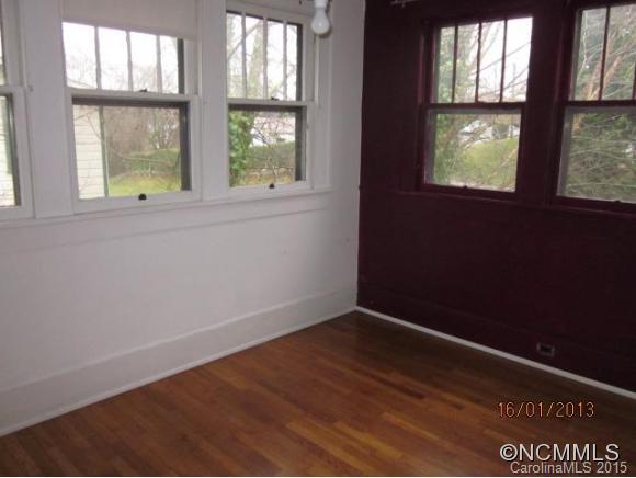 8 Phifer Street Asheville NC 28801