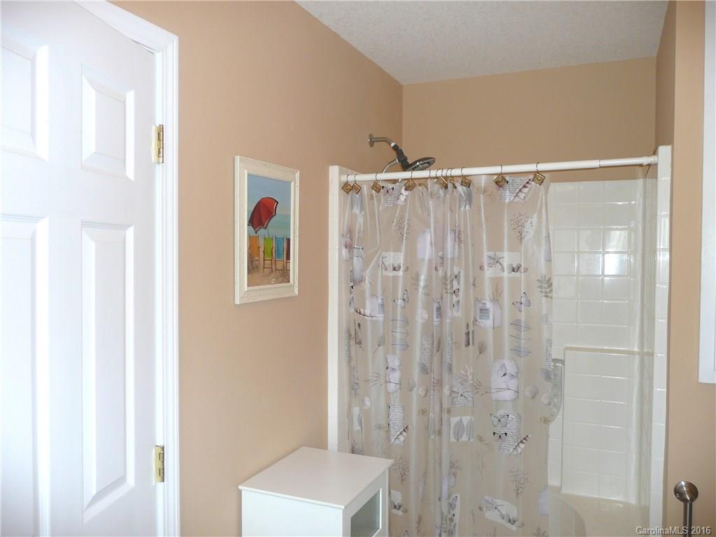 68 Locust Meadow Lane Weaverville NC 28787