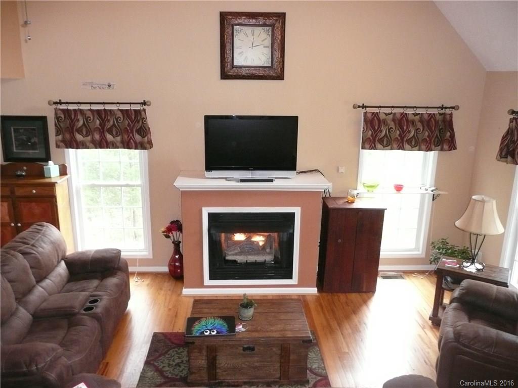 68 Locust Meadow Lane Weaverville NC 28787