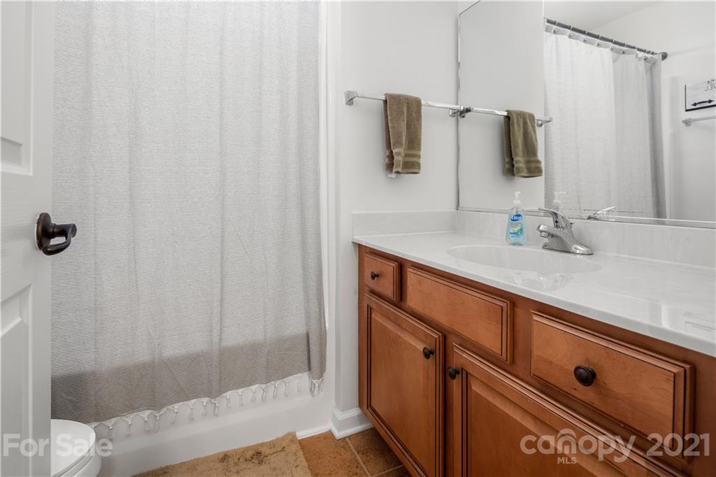 27 Welbourn Way Arden NC 28704