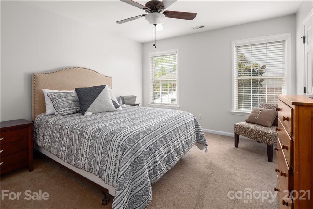 27 Welbourn Way Arden NC 28704