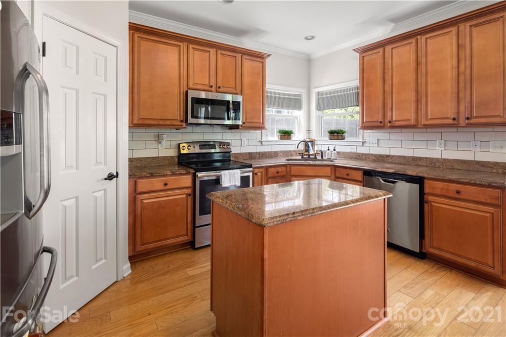 27 Welbourn Way Arden NC 28704