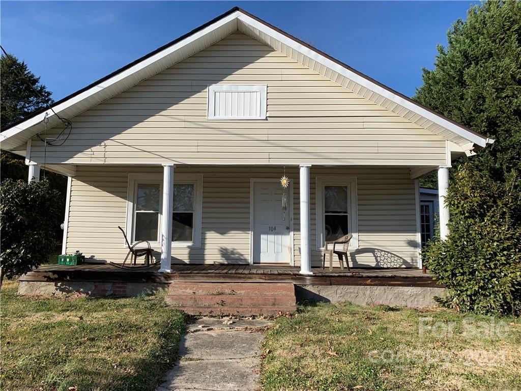 104 Mountain View Drive Morganton NC 28655