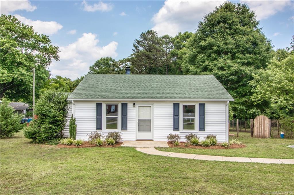 140 Rockwell Loop Mooresville NC 28115