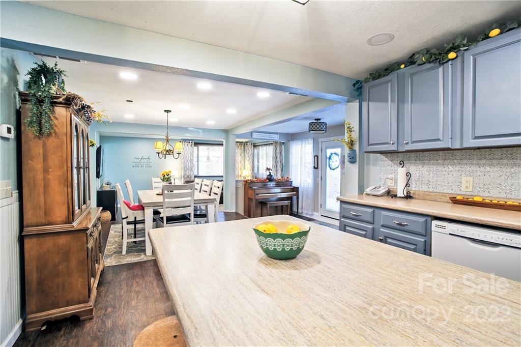 1303 Cashiers Valley Road Brevard NC 28712