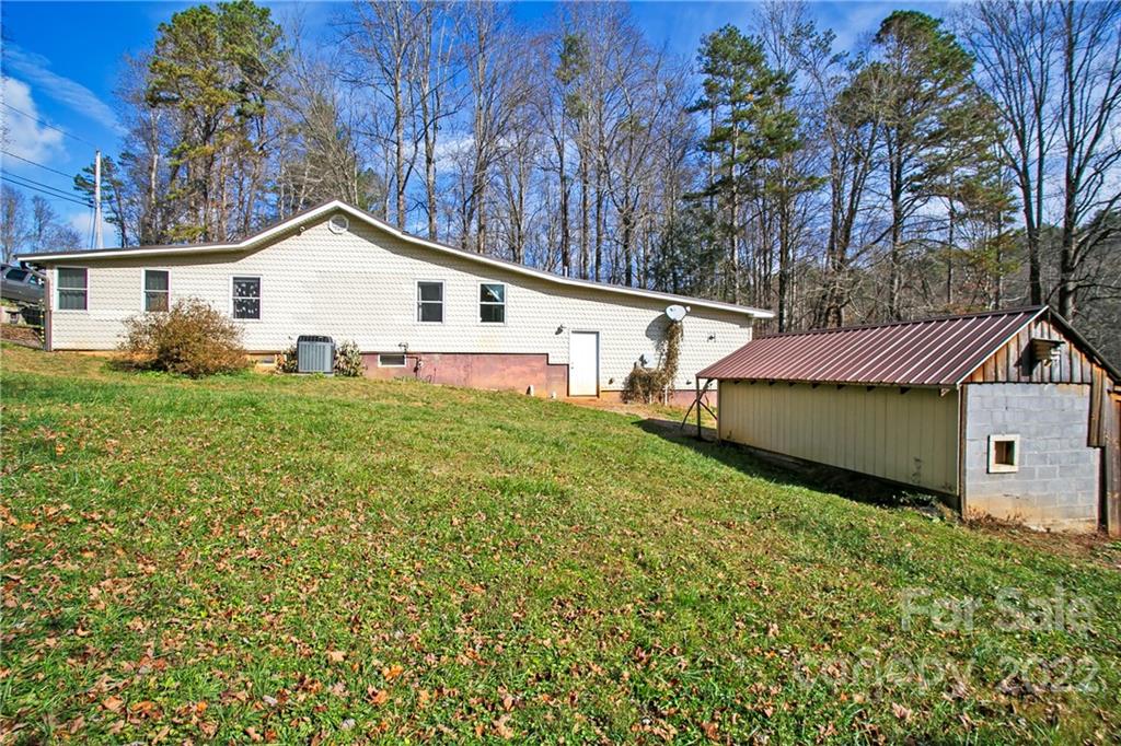 1303 Cashiers Valley Road Brevard NC 28712