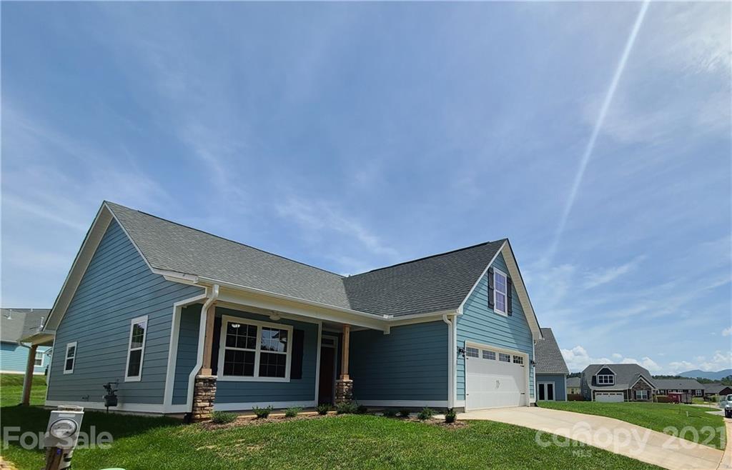 34 Lyndon Circle Arden NC 28704