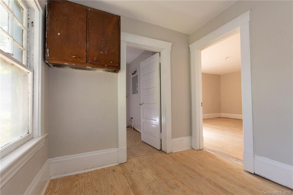 87 Annandale Avenue Asheville NC 28801