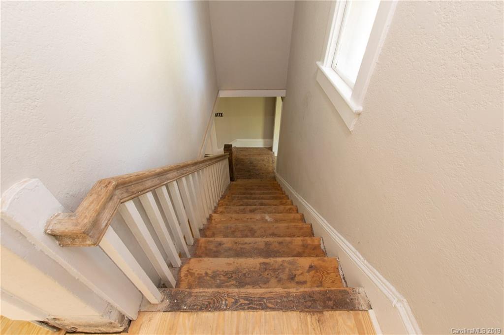 87 Annandale Avenue Asheville NC 28801